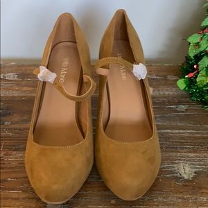 Mustard yellow heels